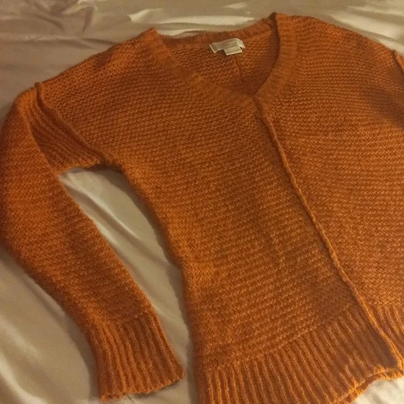 Michael Kors Comfy Cozy Sweater, Small - Picture 4 of 7